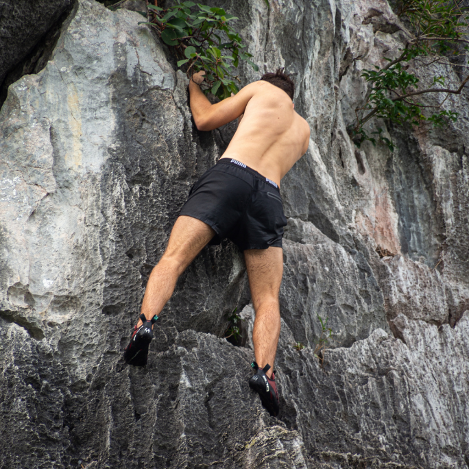 Cat Ba Climbing