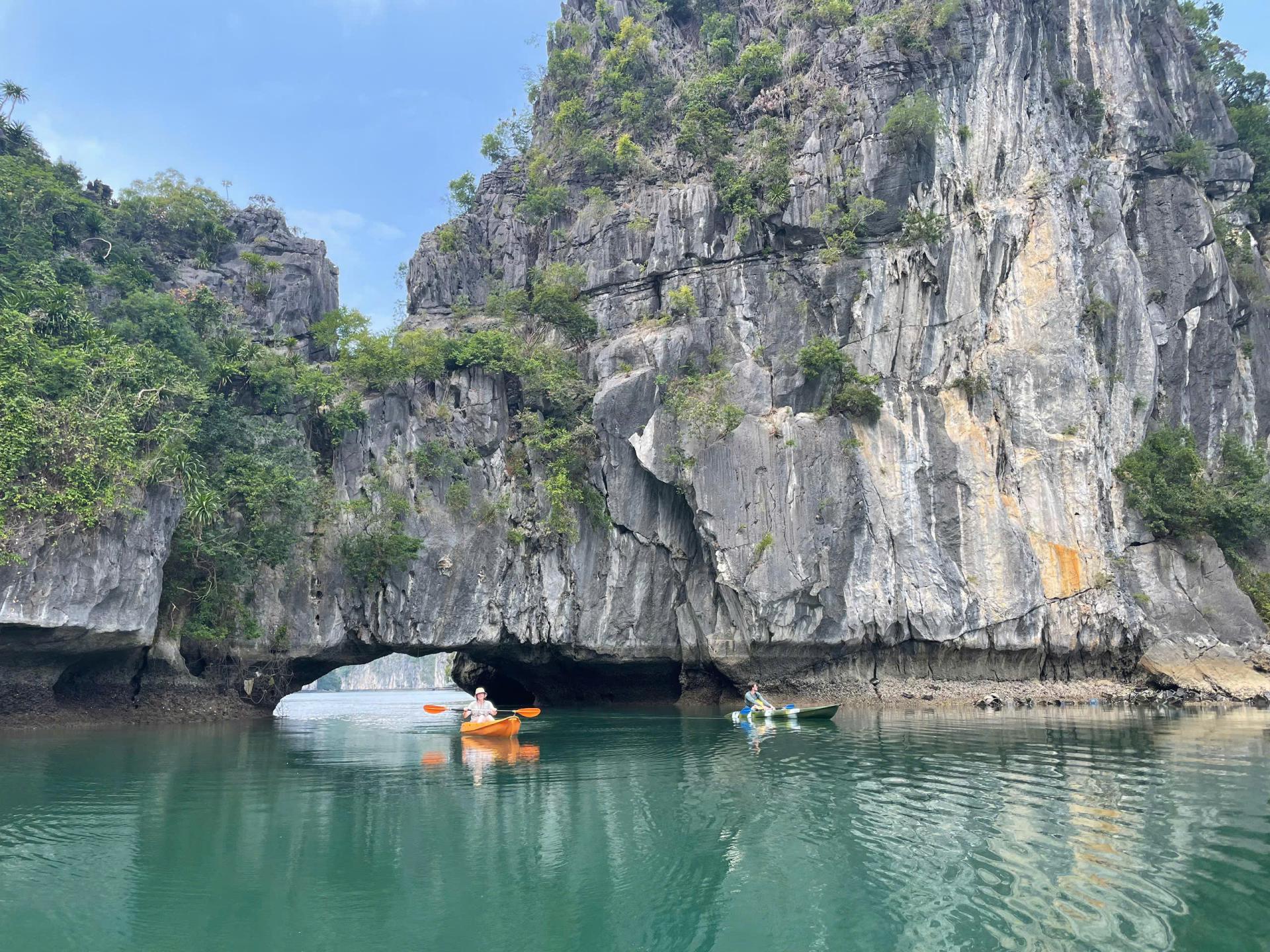 Cat Ba Climbing